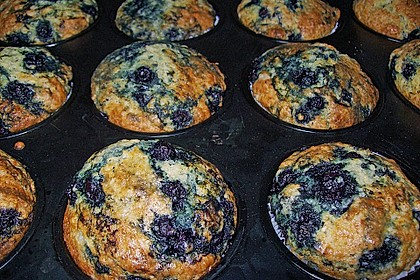 Mile high Blueberry Muffins 96