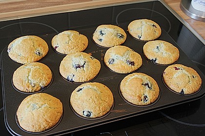 Mile high Blueberry Muffins 99