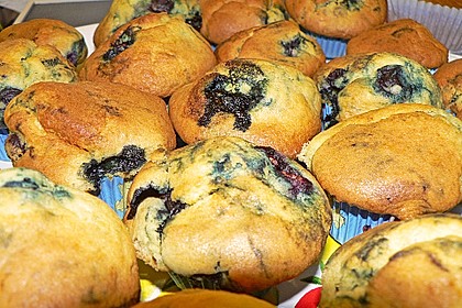 Mile high Blueberry Muffins 107