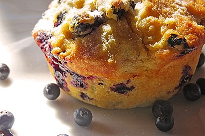 Mile high Blueberry Muffins 3
