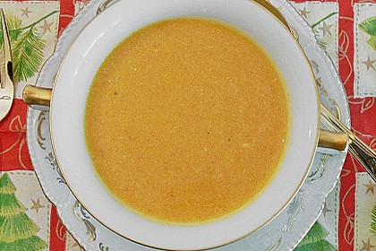 Möhrensüppchen mit Ingwer und Avocado 37