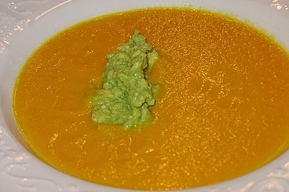 Möhrensüppchen mit Ingwer und Avocado 34