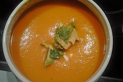 Möhrensüppchen mit Ingwer und Avocado 10