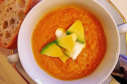 Möhrensüppchen mit Ingwer und Avocado 31