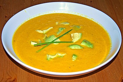 Möhrensüppchen mit Ingwer und Avocado 13