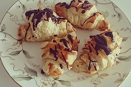 Gefüllte Schoko - Croissants 1