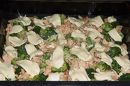 Nudel - Lachs - Brokkoli - Auflauf 13