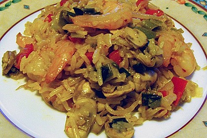 Asiapfanne mit Reis und Garnelen 10