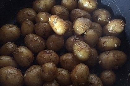Rosmarinkartoffeln 38