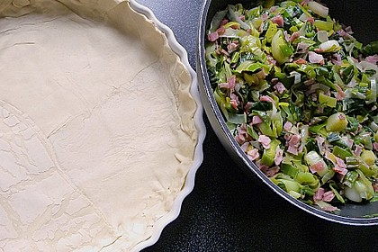 Lauchtorte mit Bl&auml;tterteig 4