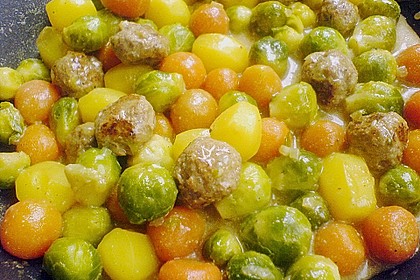 Rosenkohlgemüse mit Mini - Frikadellen 4