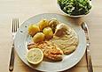 Kabeljaufilet mit Senfso&szlig;e und Petersilienkartoffeln