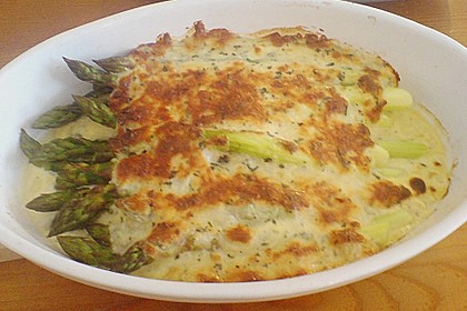 Albertos gr&uuml;ner Spargel mit Parmesancreme 2