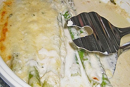Albertos gr&uuml;ner Spargel mit Parmesancreme 3