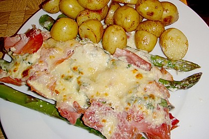 Albertos gr&uuml;ner Spargel mit Parmesancreme 11