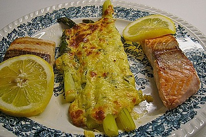 Albertos gr&uuml;ner Spargel mit Parmesancreme 13
