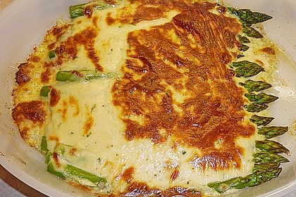 Albertos gr&uuml;ner Spargel mit Parmesancreme 22