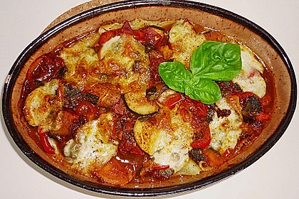 Nudeln mit Zucchini - Tomaten - So&szlig;e