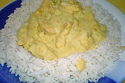 H&uuml;hnchen mit Bananen - Ananas - Currysauce
