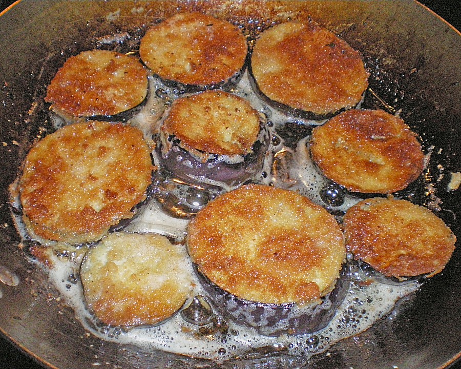 Gebratene Auberginen - Schnitzel (Rezept mit Bild) | Chefkoch.de