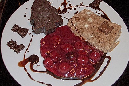 Lebkuchenparfait mit Gewürzorangen 39