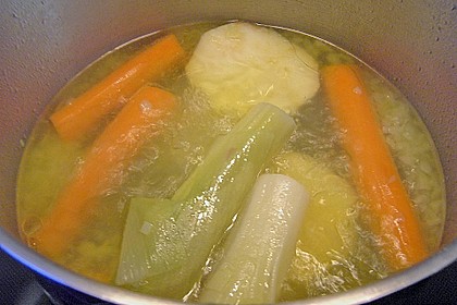 Pürierte Gemüsecremesuppe 7