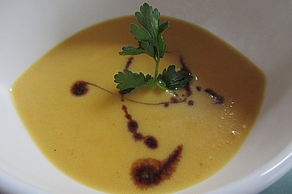 Feine Karottensuppe 3