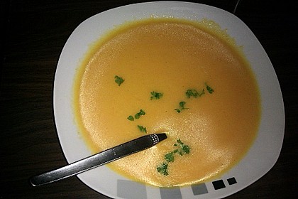 Feine Karottensuppe 16