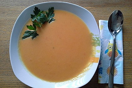 Feine Karottensuppe 11