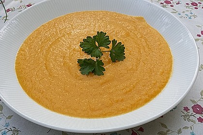 Feine Karottensuppe 4