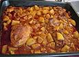 H&uuml;hnchen mit Rosmarinkartoffeln in Tomatenso&szlig;e
