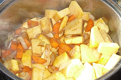 Kürbis - Möhren - Suppe 16