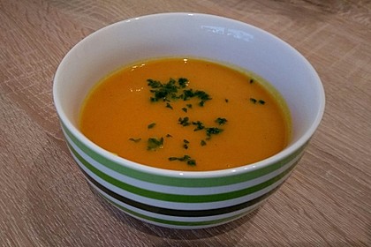 Kürbis - Möhren - Suppe 1