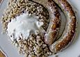 Bratwurst mit Buchweizen
