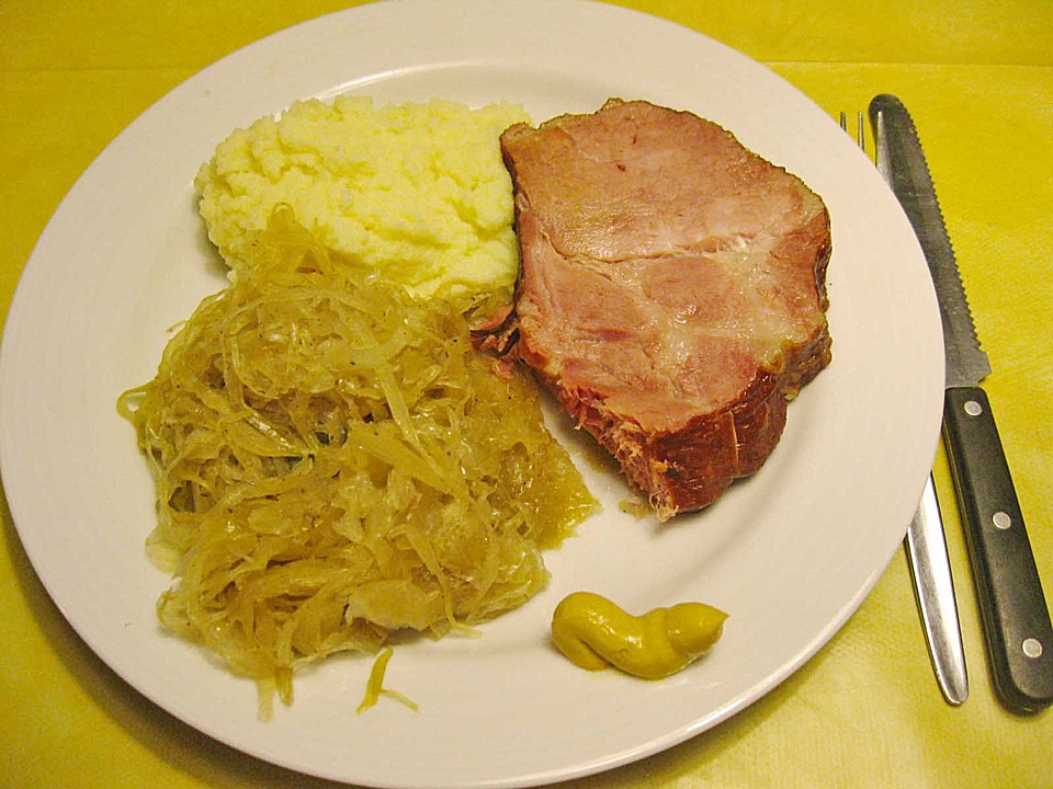 Sauerkraut mit Kartoffelpüree und Kasseler (Rezept mit Bild) | Chefkoch.de