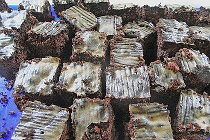 Maple Glazed Walnut Brownies 17