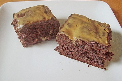 Maple Glazed Walnut Brownies 15