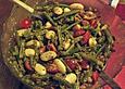 Bohnensalat mit Tomaten und rotem Pesto