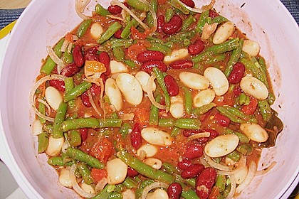 Bohnensalat mit Tomaten und rotem Pesto 3