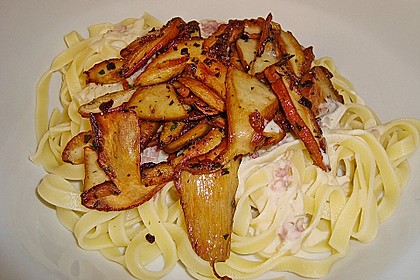 Tagliatelle mit gebratenen Steinpilzen 3