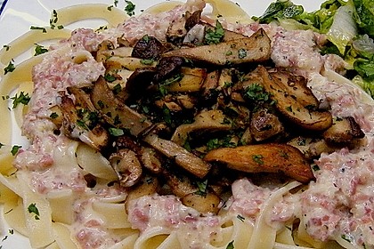 Tagliatelle mit gebratenen Steinpilzen 6