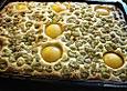 Stachelbeer - Pfirsich - Blechkuchen von Oma B&auml;rbel