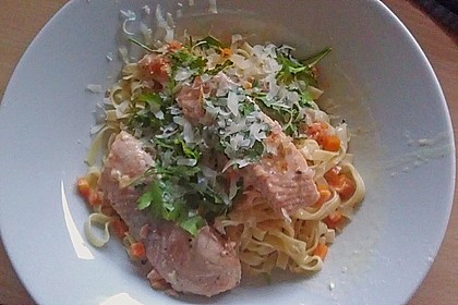 Lachs in Sahnesauce