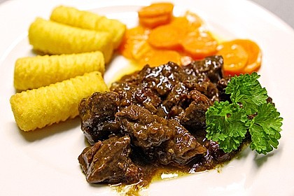 Mittelalterliches Gulasch