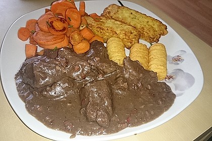 Mittelalterliches Gulasch 11