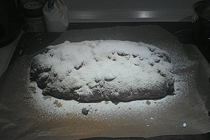 Saftiger Quarkstollen 8