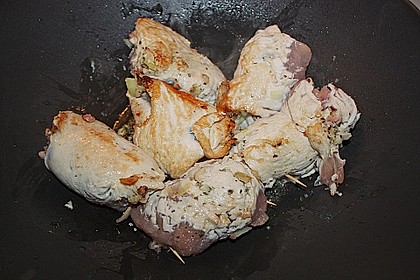 Putenroulade mit Weinsauce 2
