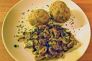 Pilze in Weißwein - Sahnesoße