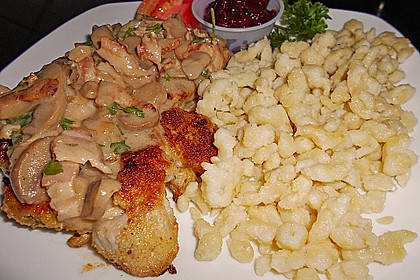 J&auml;gerschnitzel mit Sp&auml;tzle