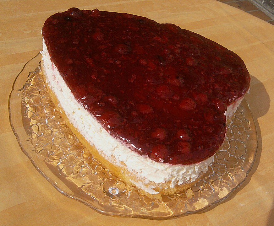 Rote - Grütze - Torte (Rezept mit Bild) von lucypaddy | Chefkoch.de